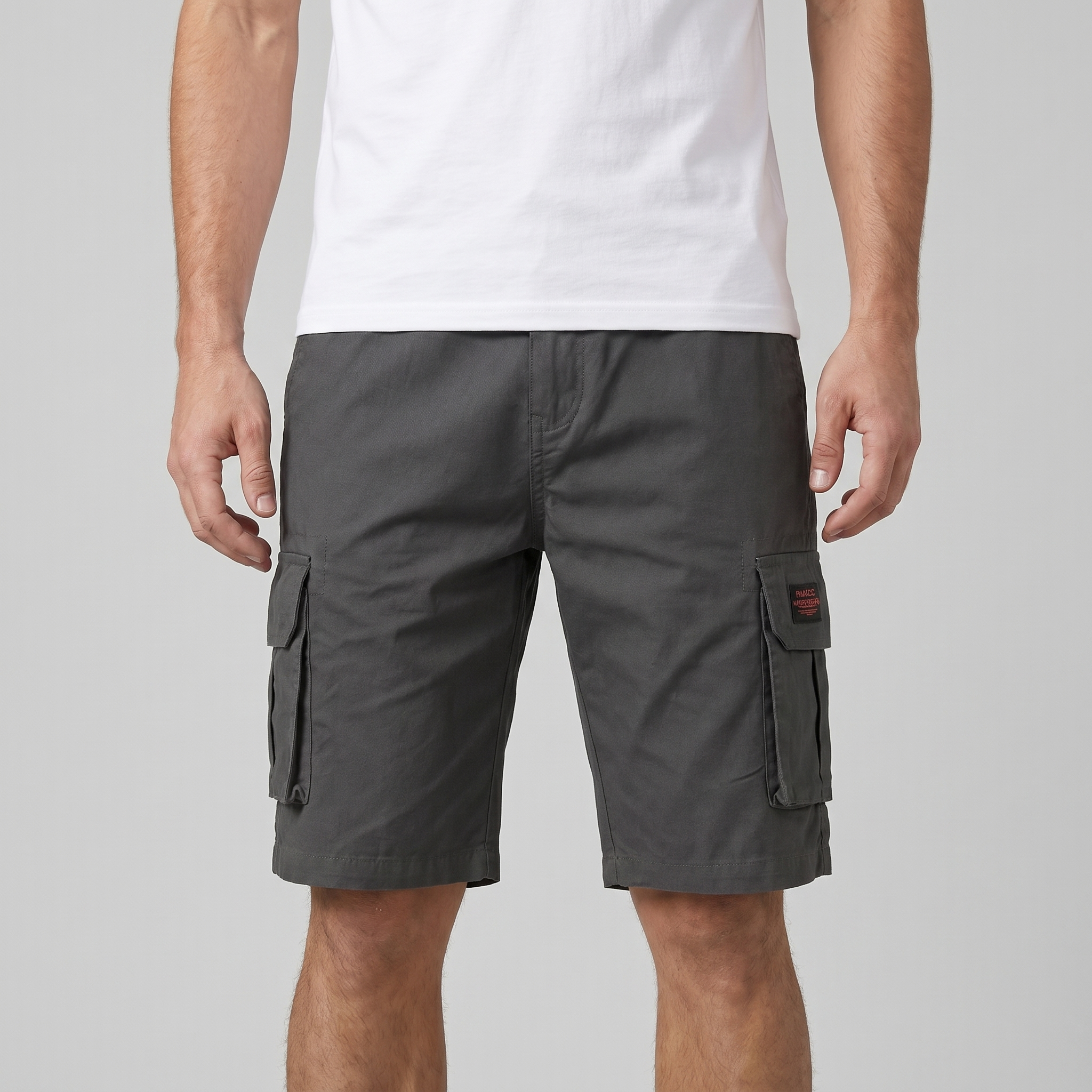Cavo Heren Cargo Shorts in relaxed fit with multiple pockets, perfect for casual wear. - 2