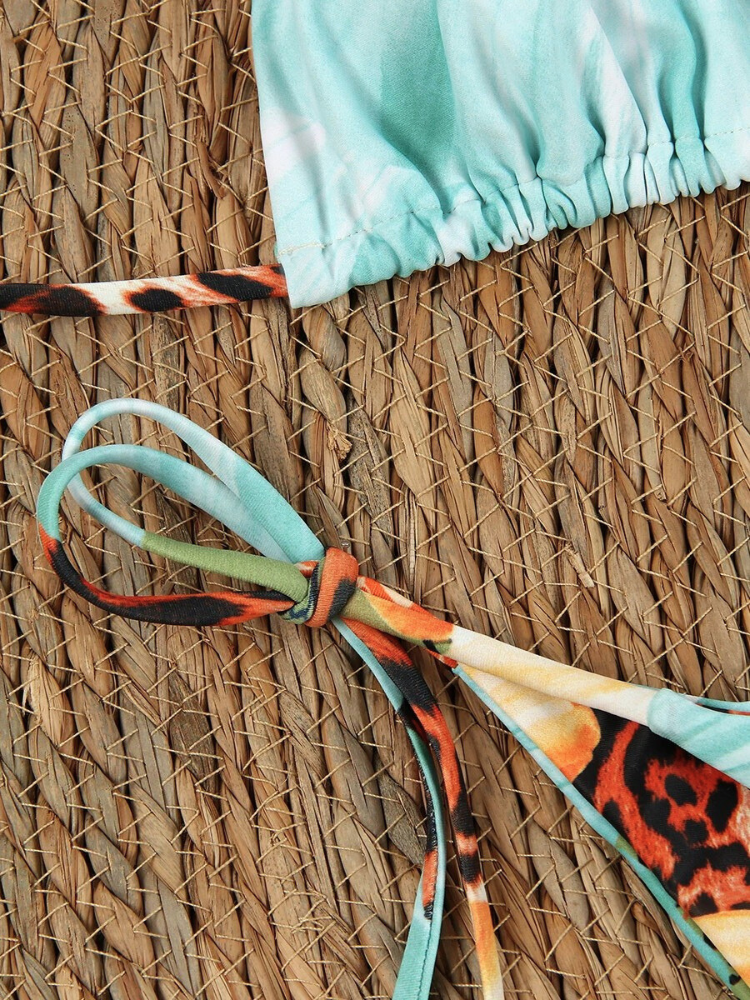 Dames Bikini Set met tropische print en comfortabele pasvorm, perfect voor zonnige dagen aan het strand. - 8
