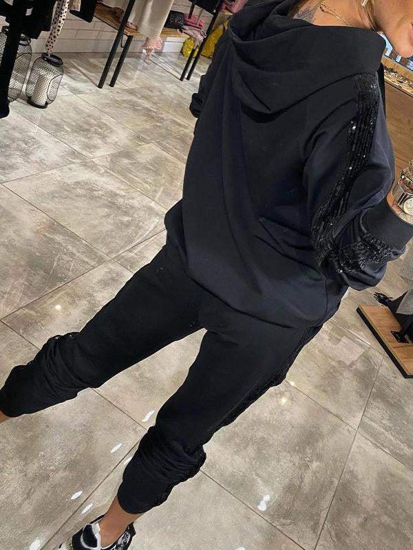 Diva Dames Hoodie in soft, breathable fabric featuring a regular fit, perfect for casual wear. - 7
