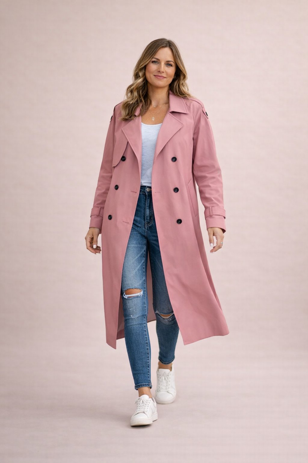 Diva Dames Trenchcoat met dubbelrijige sluiting en tijdloos design, perfect voor elke gelegenheid. - 7