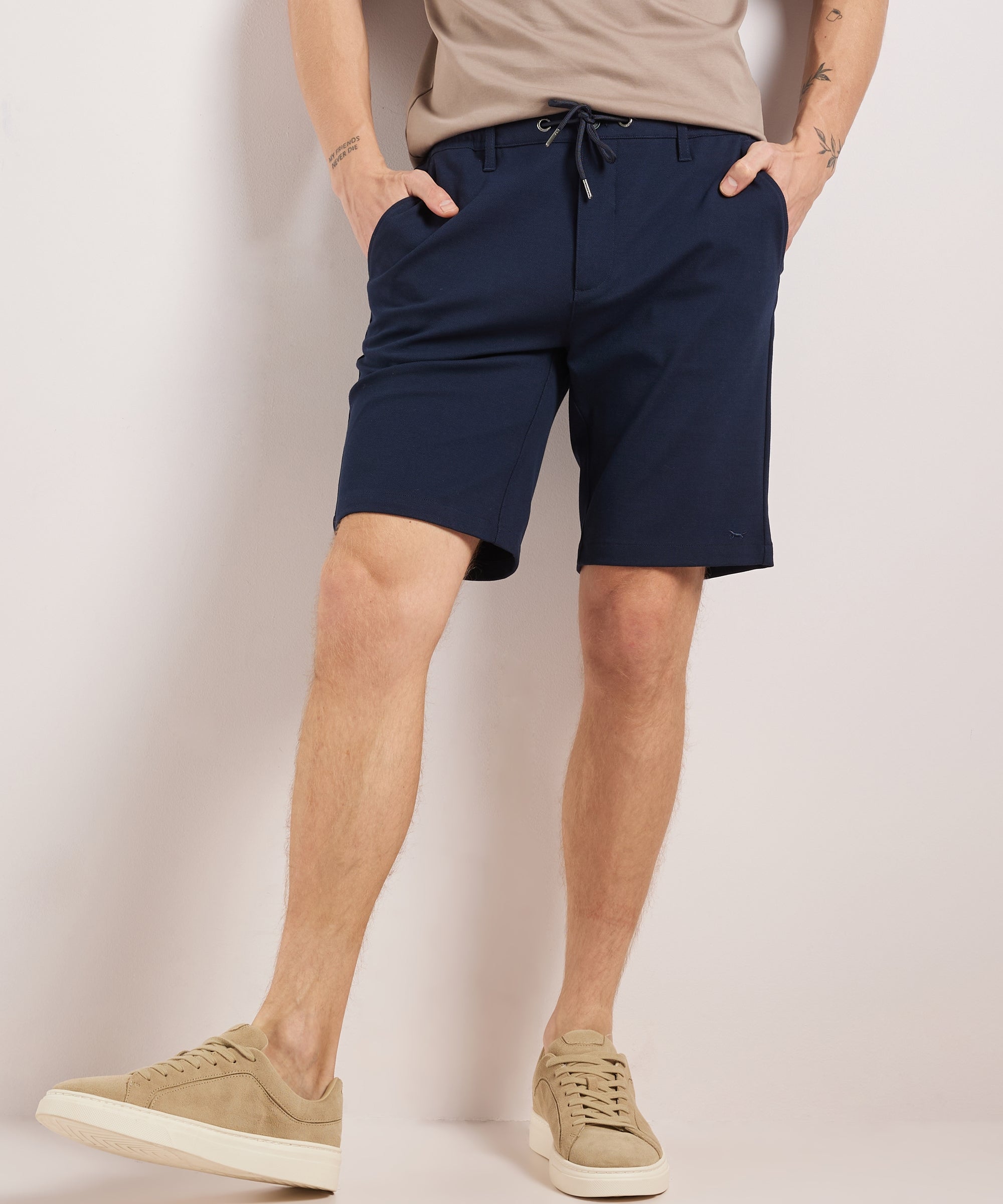 Hugo Korte Broek met elastische taille, gemaakt van piqué stof in een regular fit stijl, ideaal voor casual en comfortabele outfits. - 5