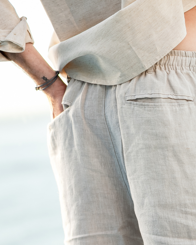 Linnen Shorts in a 100% linen fabric featuring a straight fit, perfect for summer styling and comfort. - 7
