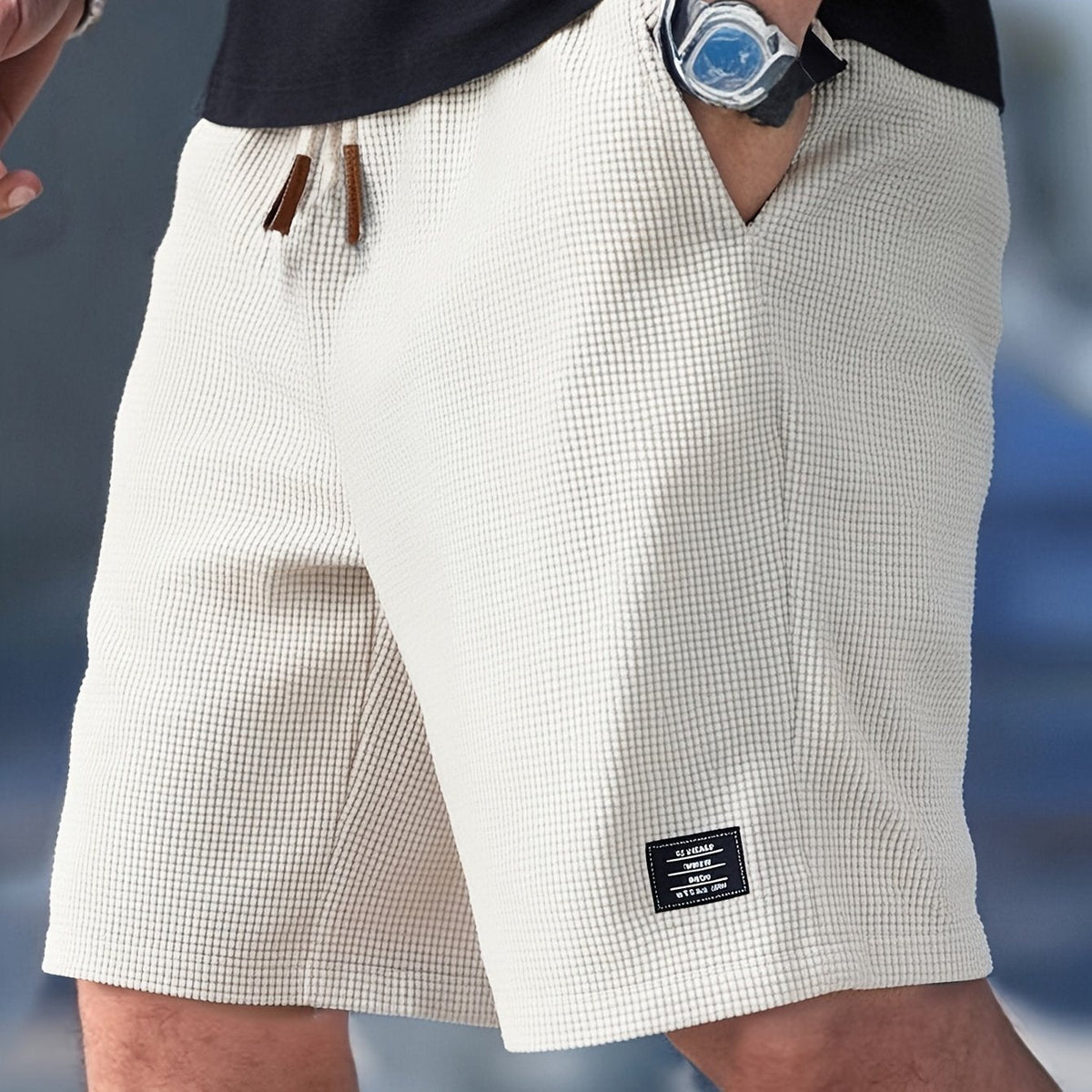 fit Hugo Korte Broek featuring a breathable fabric and adjustable waistband, perfect for a comfortable and stylish look. - 1