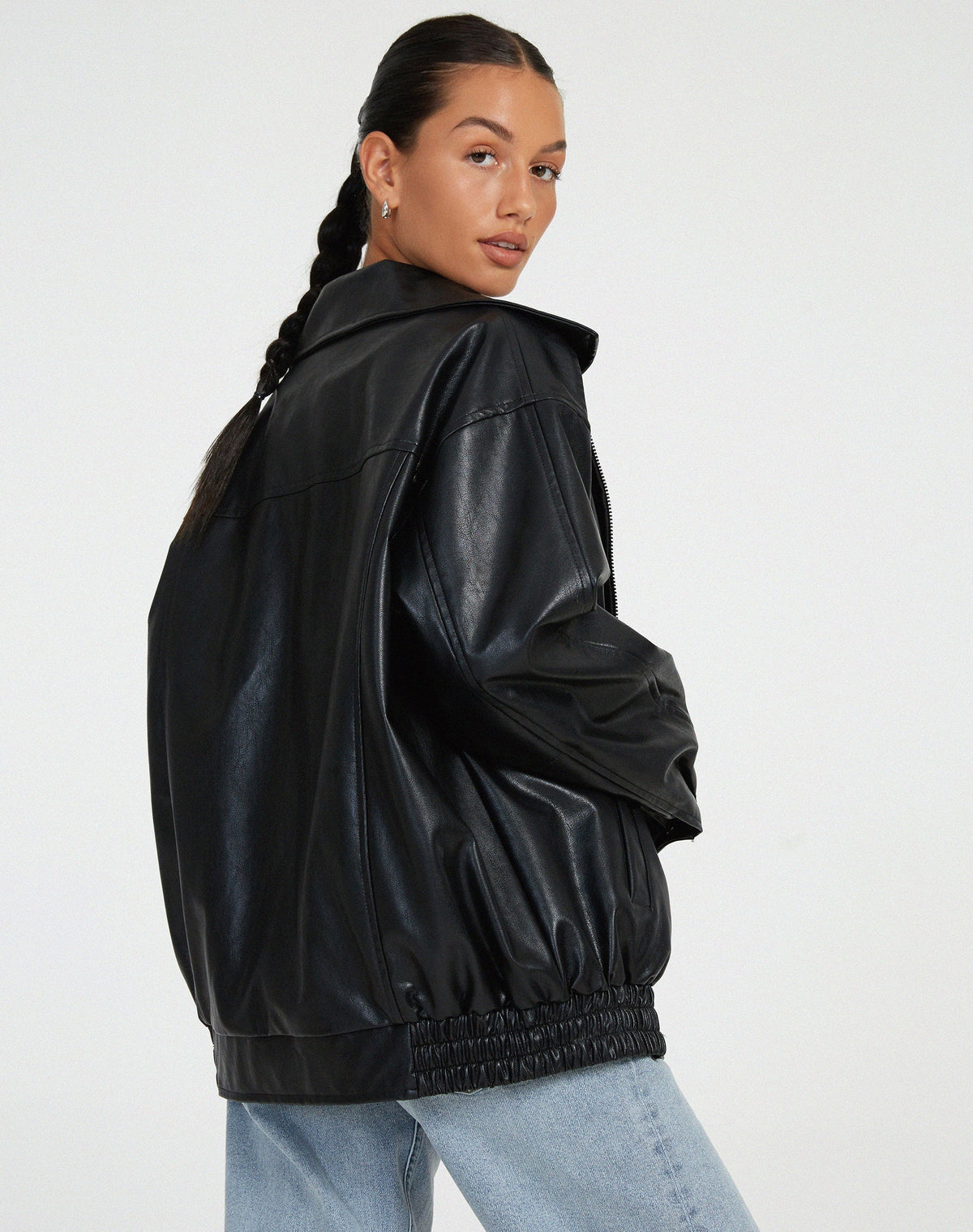 Oversized Bomberjack voor dames in leren-look, casual stijl met trendy ontwerp en comfortabele pasvorm. - 8