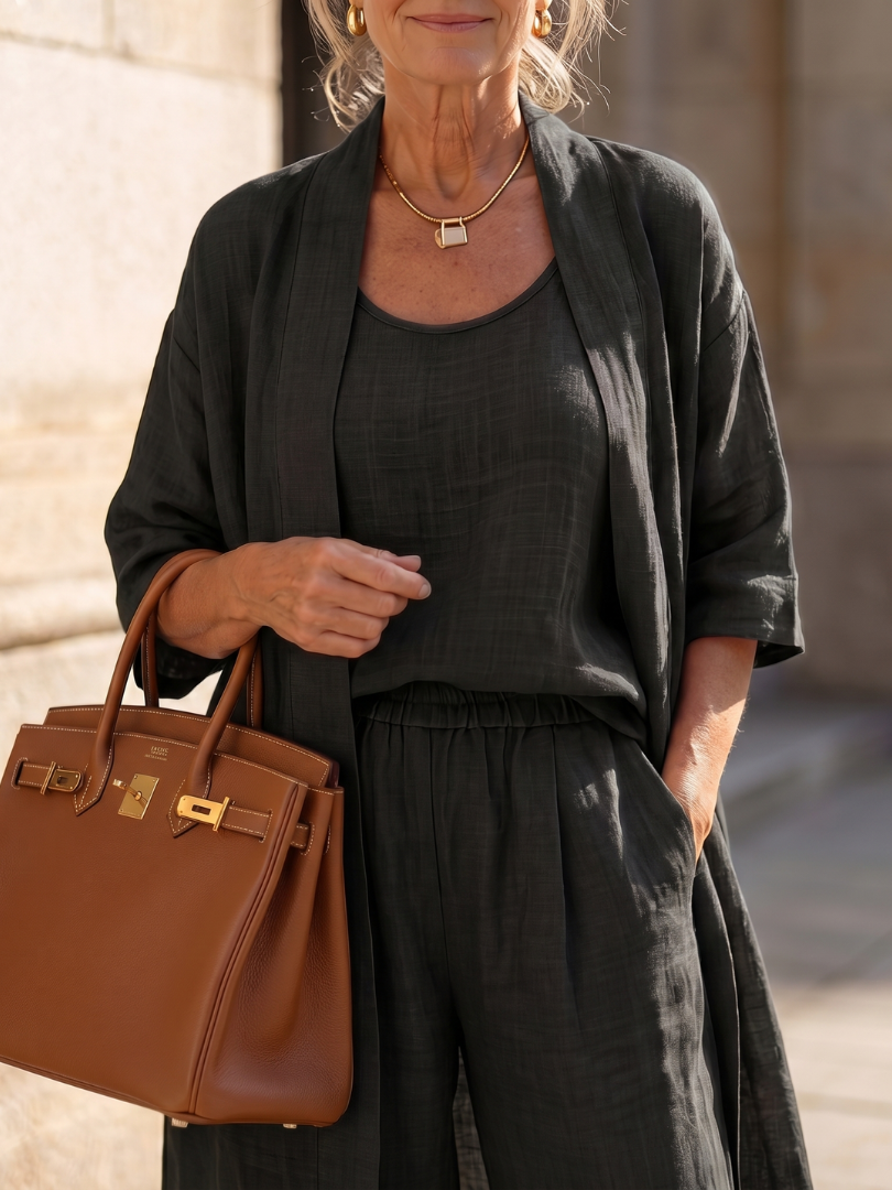 Liora Linnen Set Dames featuring a sleeveless top, wide-leg pants, and a longline cardigan, perfect for a stylish and comfortable summer - 11
